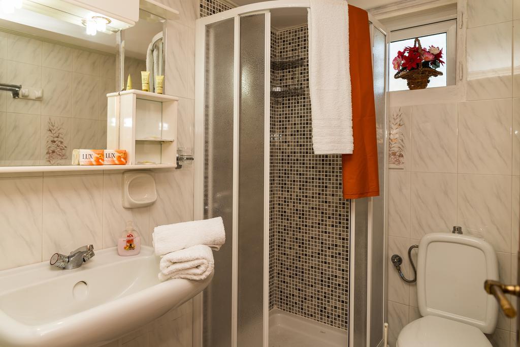 Irida'S Apartment Литакия Экстерьер фото